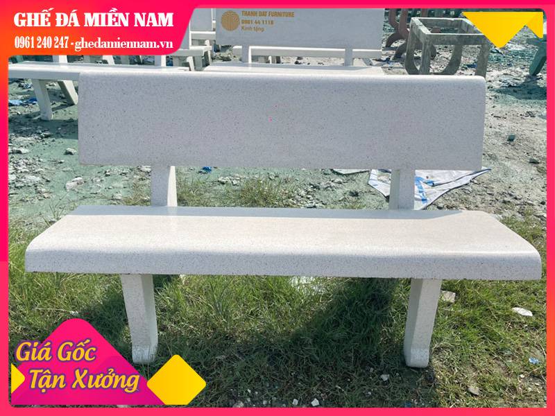 ghế đá màu trắng loiaij thông dụng