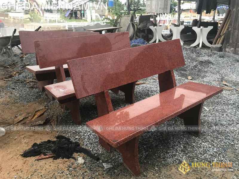 chất liệu hoa cương làm ghế đá cực tốt