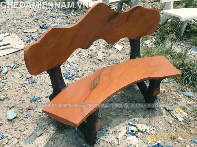 ghê đá giả gỗ cực sang được ưa chuộng hiện nay