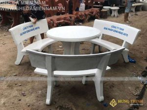 bàn ghế đá ngoài trời trắng giá bao nhiêu 1 cái?