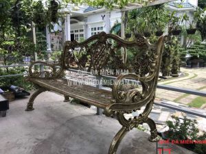 ghe cong vien son gia co gia bao nhieu