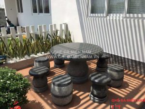 gia ban ghe da tu nhien den